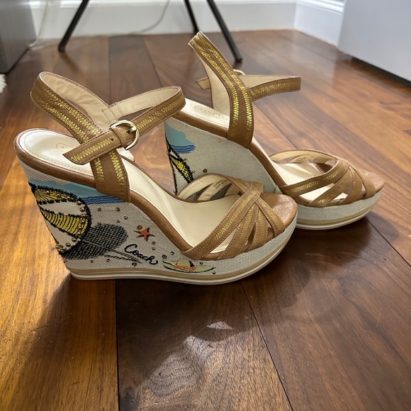 New Coach Caroline Platform Wedge Leather Sandals w/ embellished heel Size 9-1/2 - Picture 14 of 15